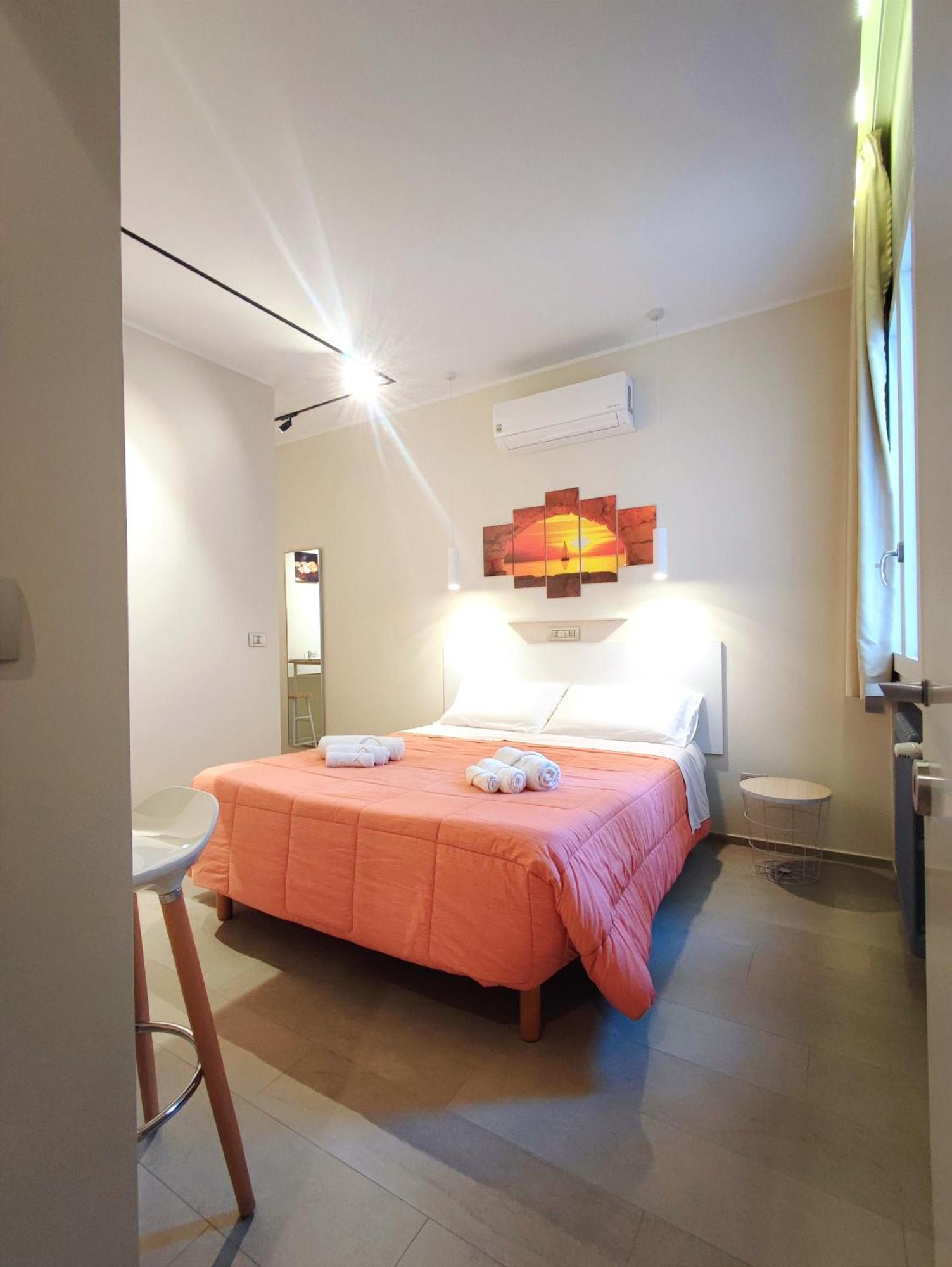Baccaro'S Home B&B Бриндизи Екстериор снимка